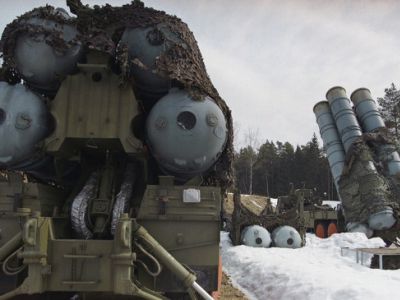 Зенитно-ракетный комплекс С-300. Фото: Борис Кавашкин / ТАСС